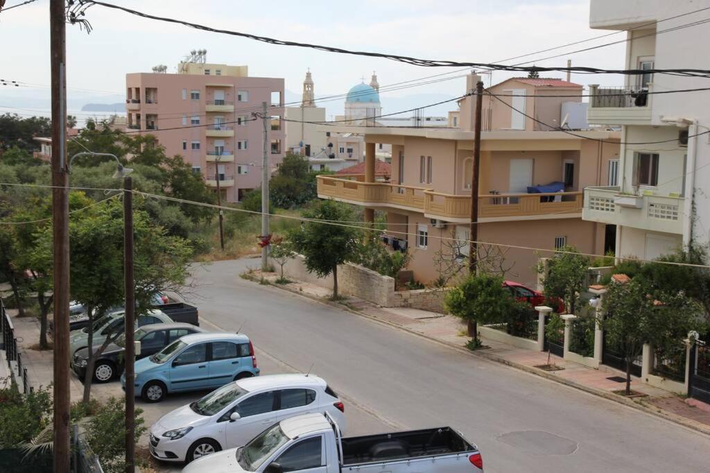 άνετο και πολυτελές οροφοδιαμέρισμα 2 Apartment